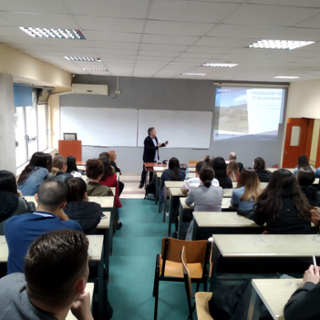 Seminario en la Universidad de Tirana impartido por Carlos Juiz