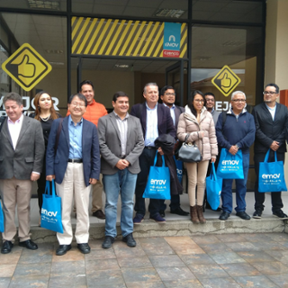 Carlos Juiz visita la Empresa de Movilidad de Cuenca (Ecuador)